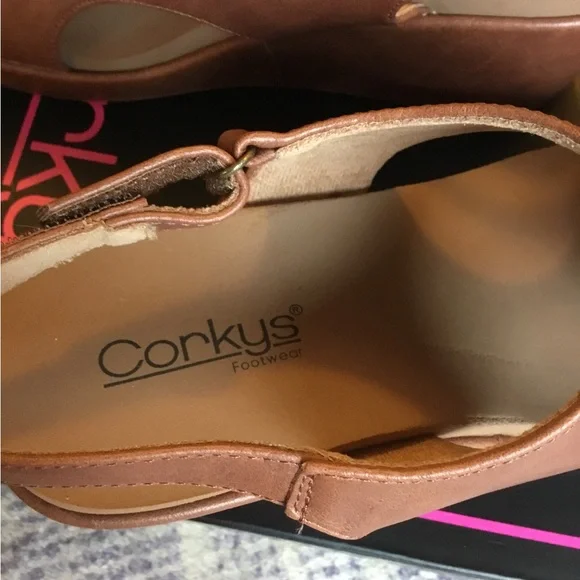 Corkys Carley Sandal In Bourbon - Picture 5 of 6